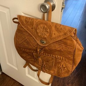 Moroccan leather 🎒 w/ Moroccan design from Morocco 🇲🇦